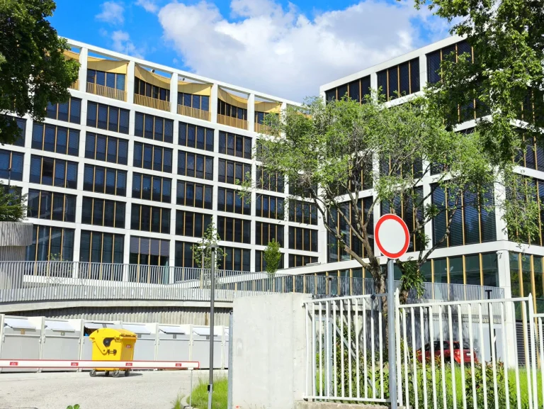 Prueba 6 del teléfono inteligente Poco X5 Pro 142G