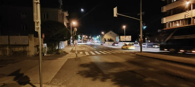 Prueba 6 del teléfono inteligente Poco X5 Pro 171G