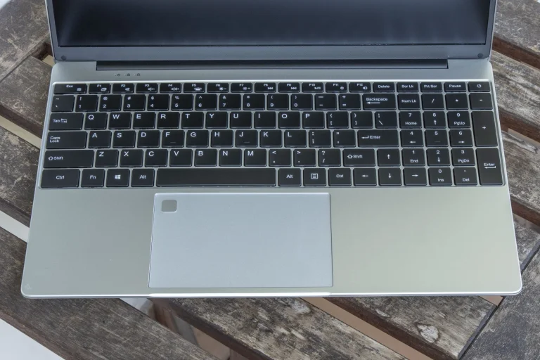 Ninkear N15 Air utazós notebook teszt 4