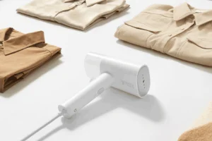 Haz que planchar sea muy fácil con el vaporizador de ropa portátil Garment Steamer 2