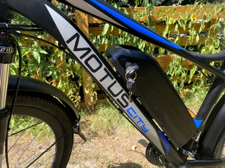 Prueba 2022 de bicicleta eléctrica Motus City MYT14