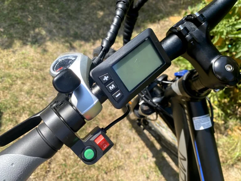 Prueba 2022 de bicicleta eléctrica Motus City MYT18