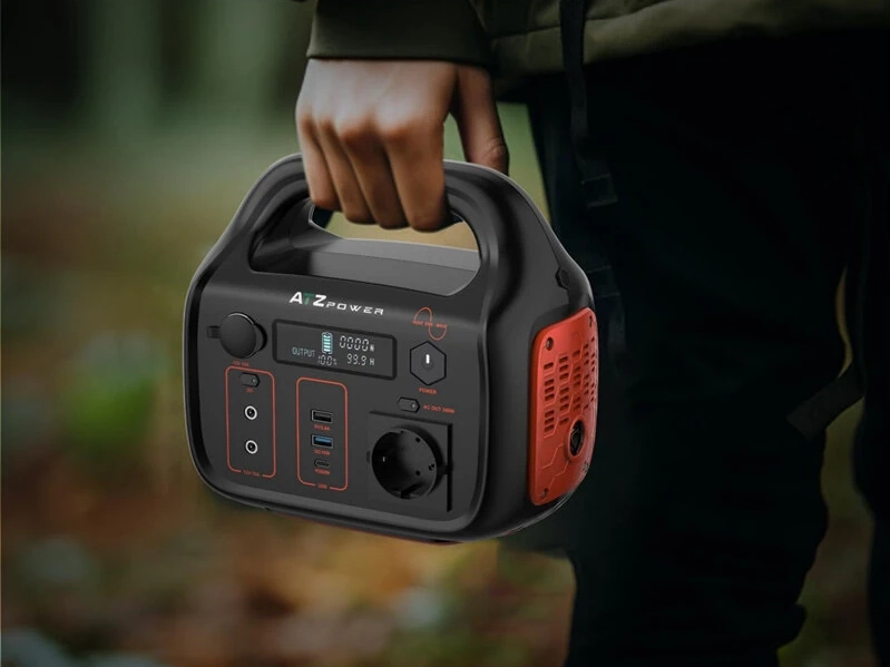 A 300 W-os ATZ power station mindig kihúz a csávából 1