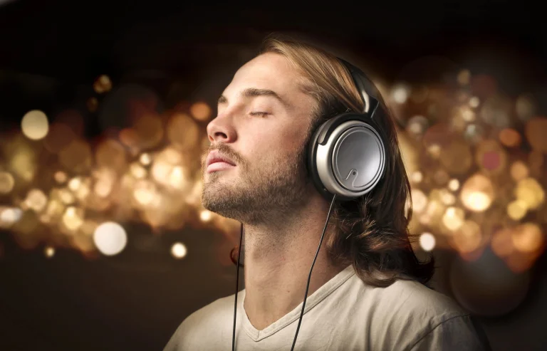 Ezek a legjobb Bluetooth fejhallgatók tesztek és vélemények alapján (2025)