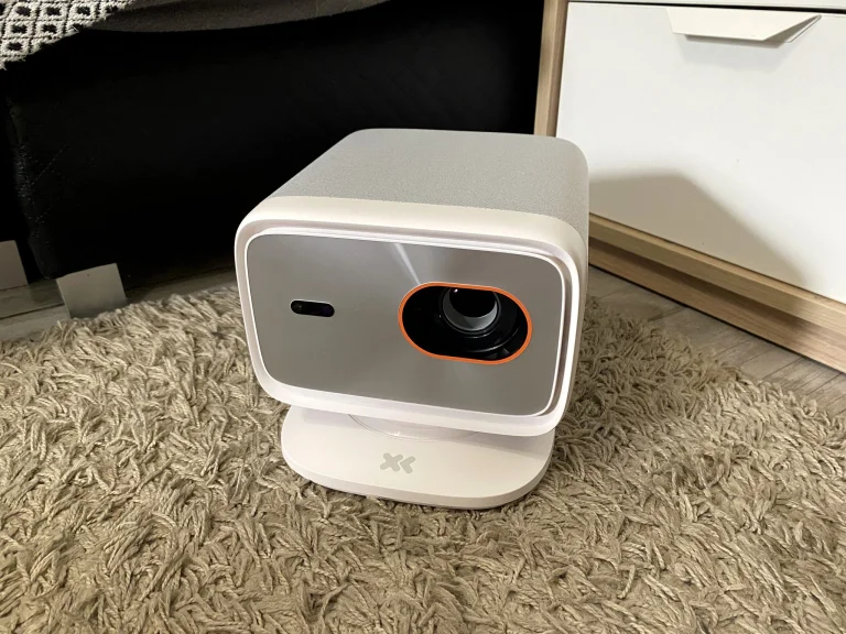 Prueba 100 del proyector Lenovo 2P