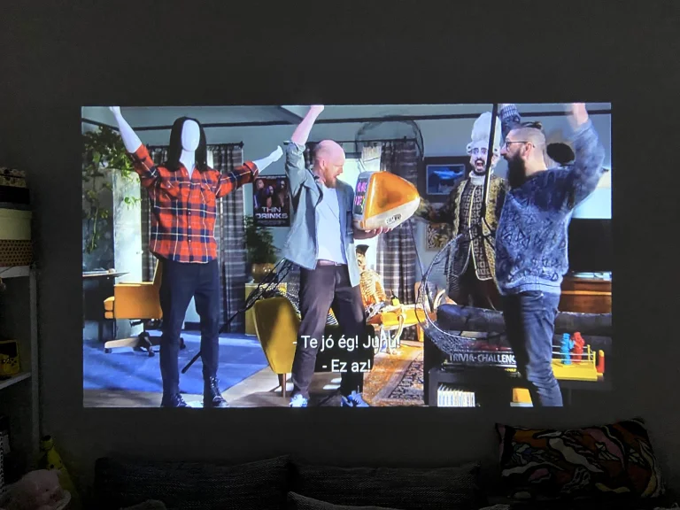 Prueba 100 del proyector Lenovo 47P