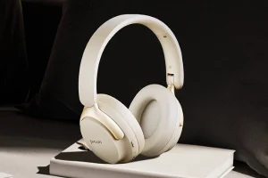 A külvilág off, a zene maxon a PICUN NC60 fejhallgatóval