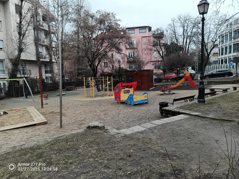 Ulefone Armor 27T Pro strapatelefon teszt 68