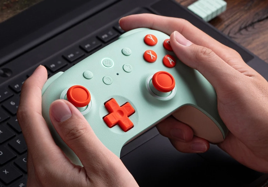 8Bitdo Ultimate 2C kontroller – Vezérlés új színben! 1