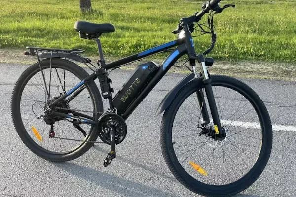 A Duotts C29 komolyan veszi a tekerést 750 W izommal 1