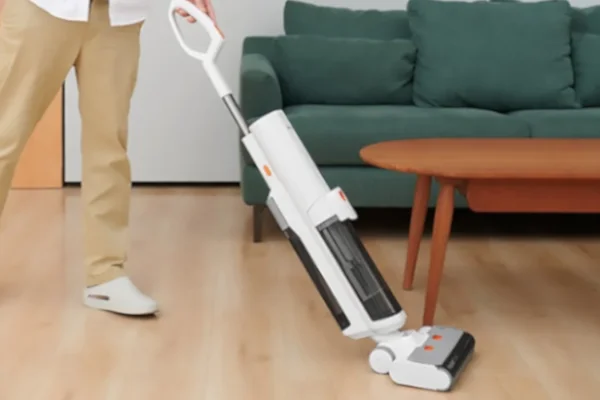 Az Ultenic AC1 állóporszívó felmos, felszív, feldob 1