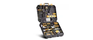 Az ember, aki szerszám nélkül ment szerelni…