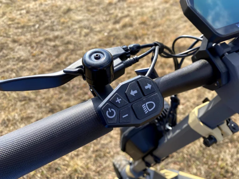 Test de la trottinette électrique Honey Whale G2 Pro 4