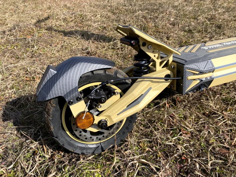 Test de la trottinette électrique Honey Whale G2 Pro 17