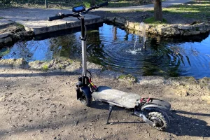 Az ANGWATT F1 1000 W-os roller az Electric Week árbajnoka