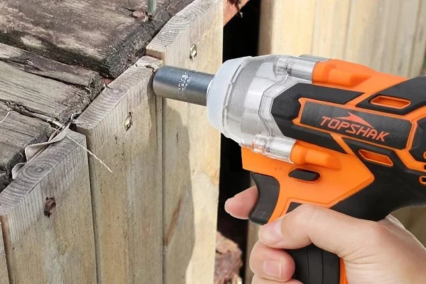 Még mindig jó áron a Topshak TS-PW1 ütvecsavarozó 1