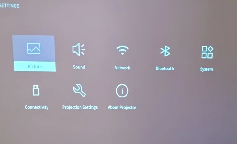 Prueba 50 del proyector Ultimea Apollo P11