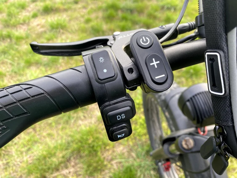 Prueba 26 de la bicicleta eléctrica DUOTTS F5