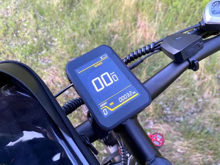 Prueba 26 de la bicicleta eléctrica DUOTTS F21