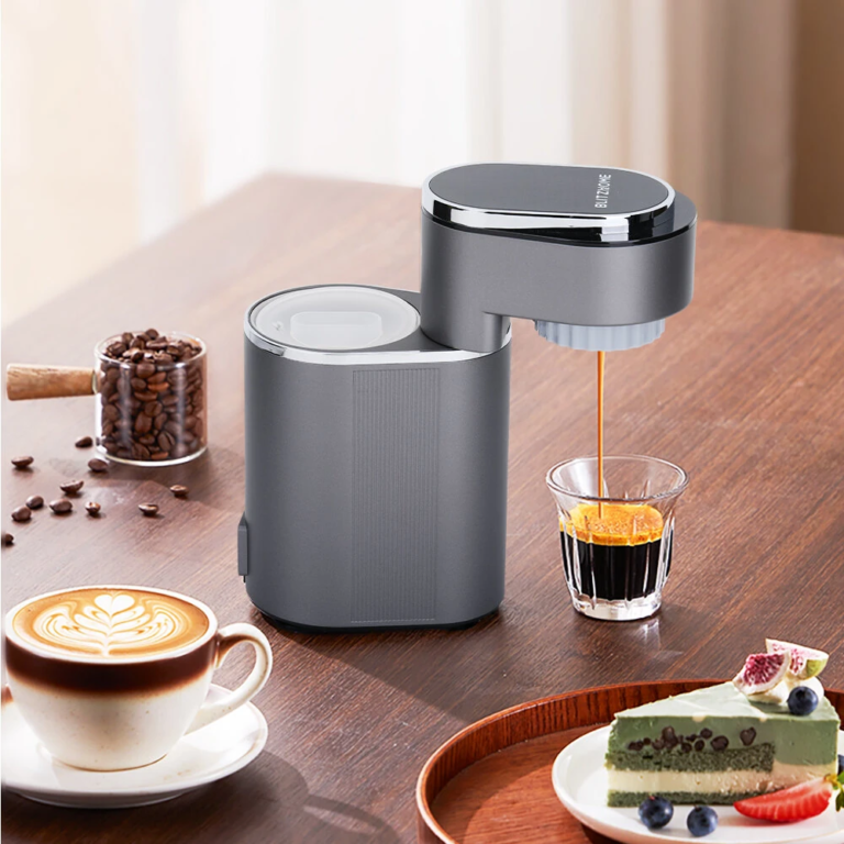 Barista élmény bárhol, ezt kínálja az új BLITZHOME C180 11