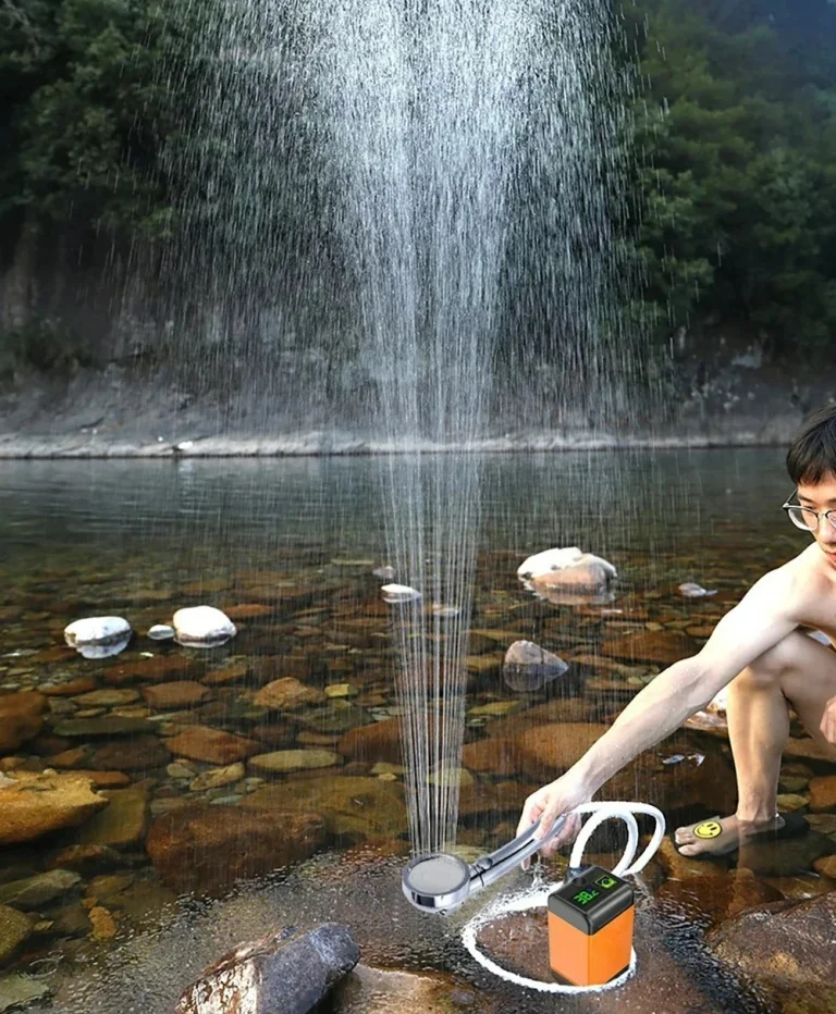 Tisztára zseniális! Kempingzuhany, ami veled jön a vadonba 6