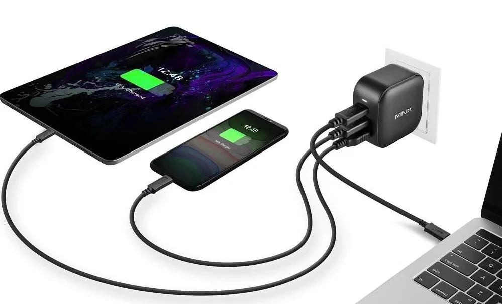 Töltőmágia zsebméretben: ez a MINIX 1