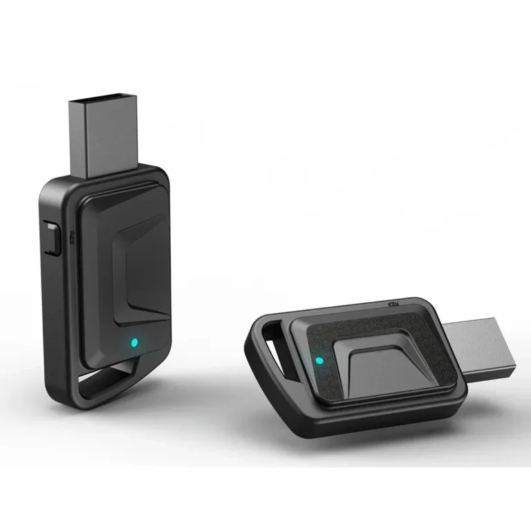 Két CarPlay-adapter, ami kiszabadít a kábeldzsungelből 2