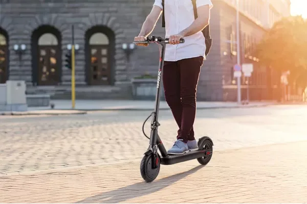 iScooter i9: reggeli csúcs helyett menetszél 1