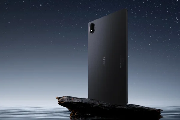 HONOR MagicPad 2: Kijelzője OLED, ára OLVAD 1