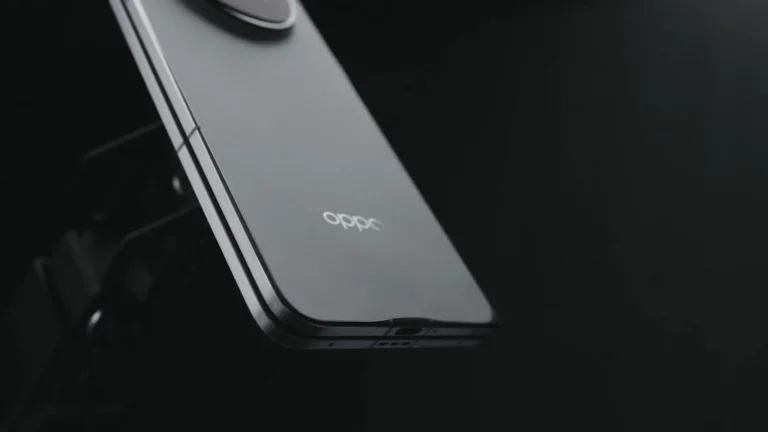 A világ legvékonyabb hajlítható telója elérhető kuponnal 12