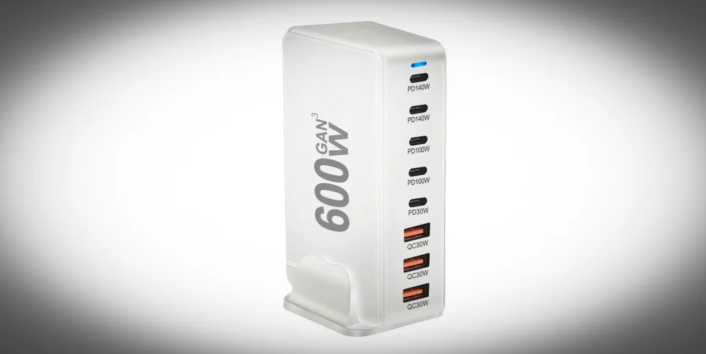 Bakeey YMX-600W – ettől minden kütyüd boldogan dorombol 1