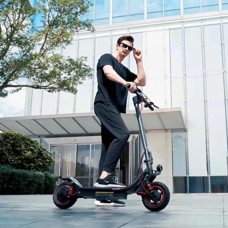 iScooter i10 Pro roller – Ha nem akarsz busz után futni 5
