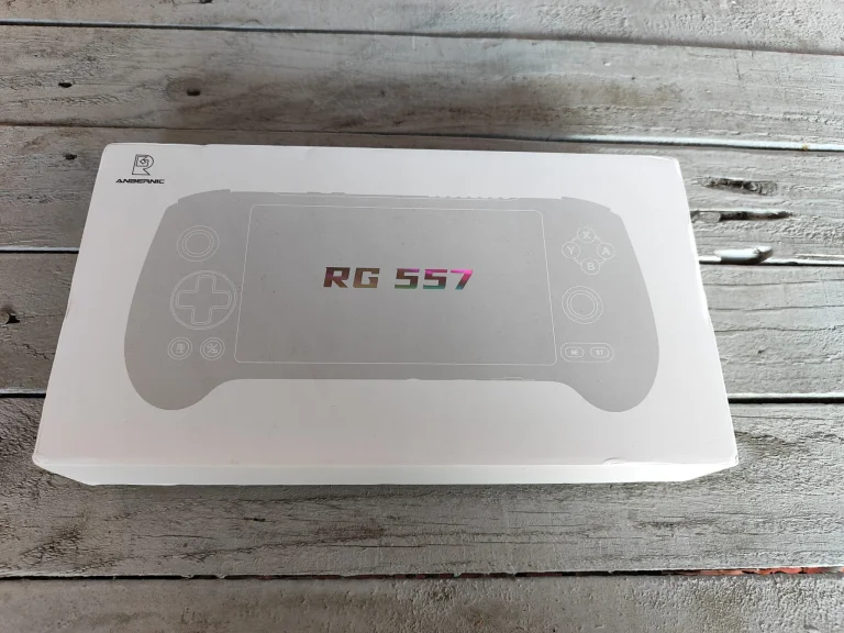 ANBERNIC RG557 kézi játékkonzol teszt 2