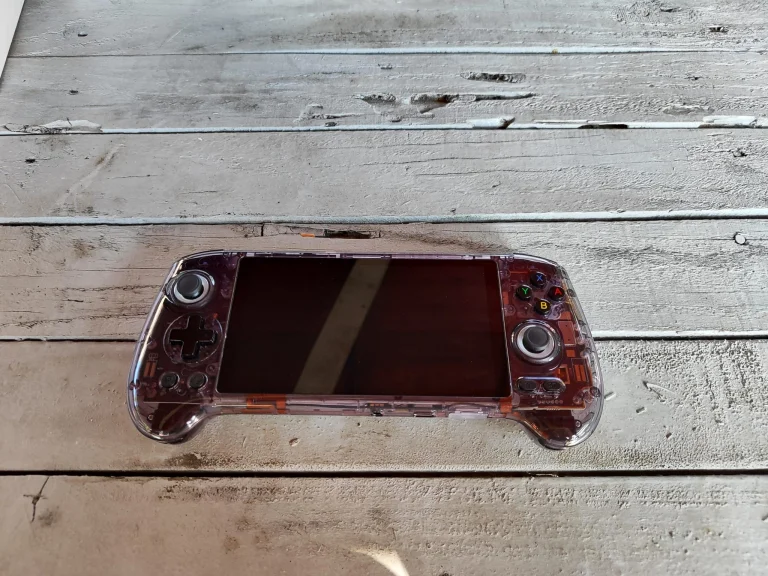ANBERNIC RG557 kézi játékkonzol teszt 12