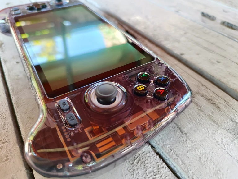 ANBERNIC RG557 kézi játékkonzol teszt 23
