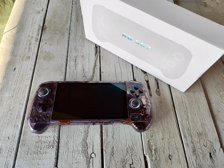 ANBERNIC RG557 kézi játékkonzol teszt 10