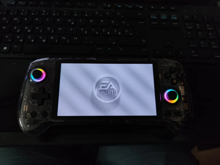 ANBERNIC RG557 kézi játékkonzol teszt 70