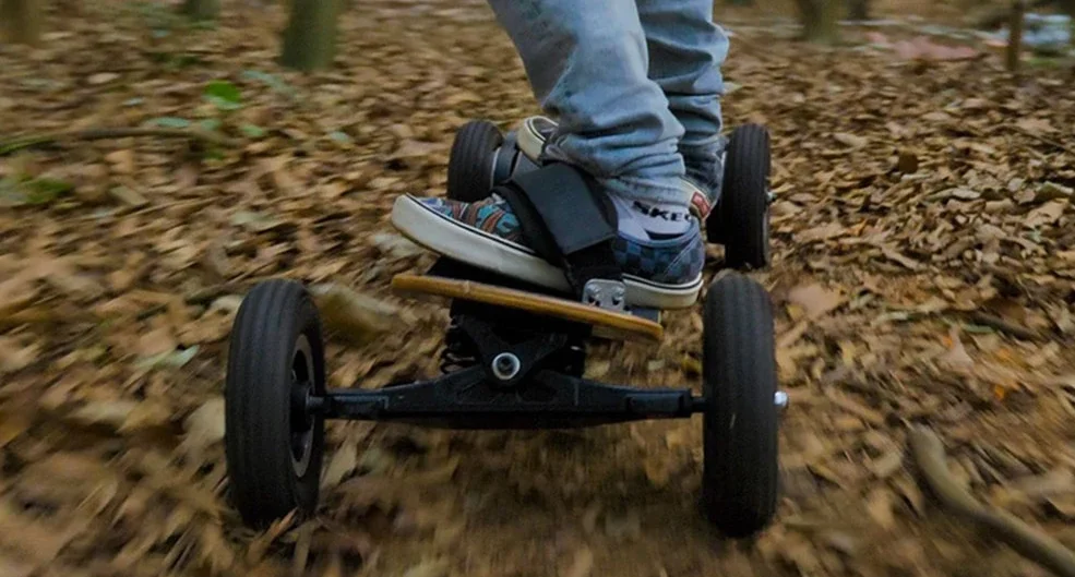 Az SYL-08 elektromos gördeszkával te leszel a legmenőbb 1