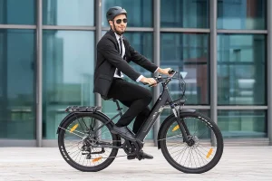 Touroll Urbano 3: új középmotoros e-bike ajándék sisakkal