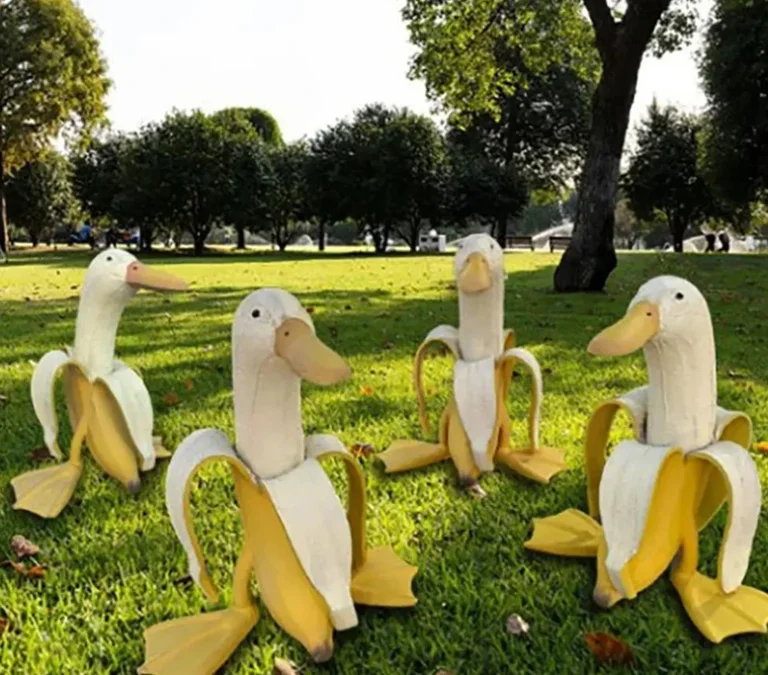 Egy kattintásra a szégyentől: támad a banánkacsa 5