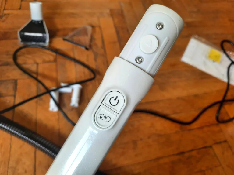 Crosiko C988 kárpittisztító teszt 4