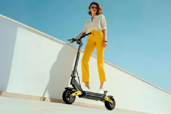 Leesett az ára, de nem a teljesítménye – OOTD S10 roller 1
