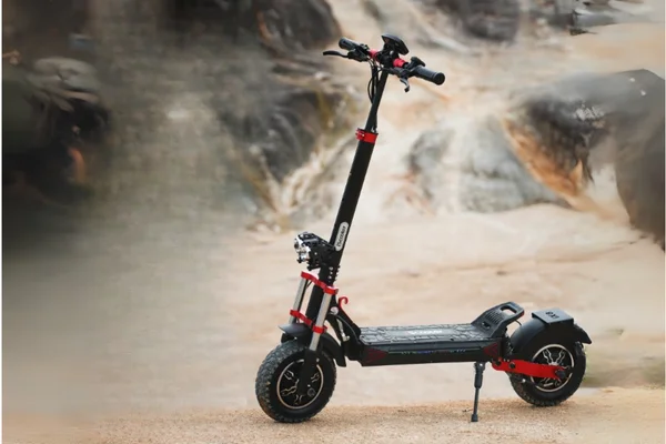 A roller, ami nem ismer akadályt: iScooter iX8 1