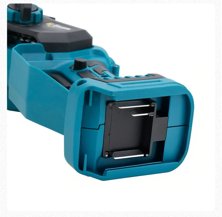 Gisam ágvágó-láncfűrész kombó a magazinos kertért 10