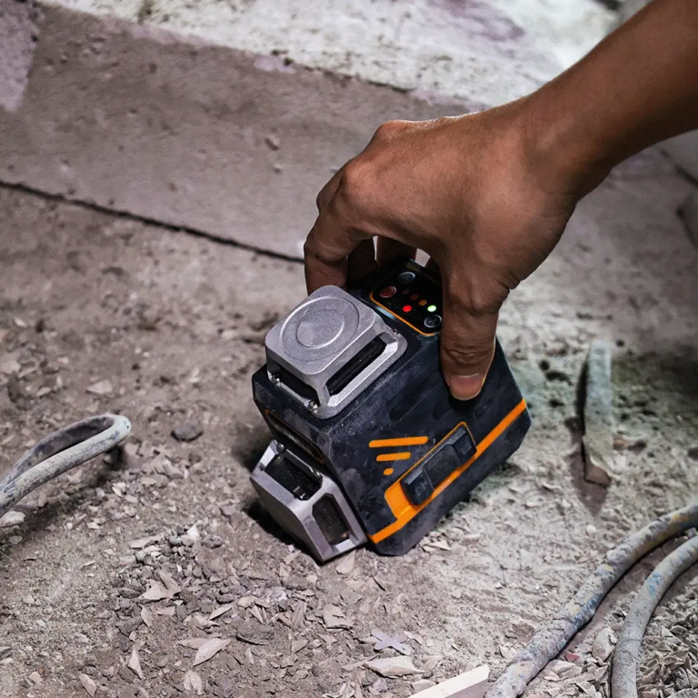 CIGMAN CM-701 lézeres szintező, ha a vízmérték már kevés 2