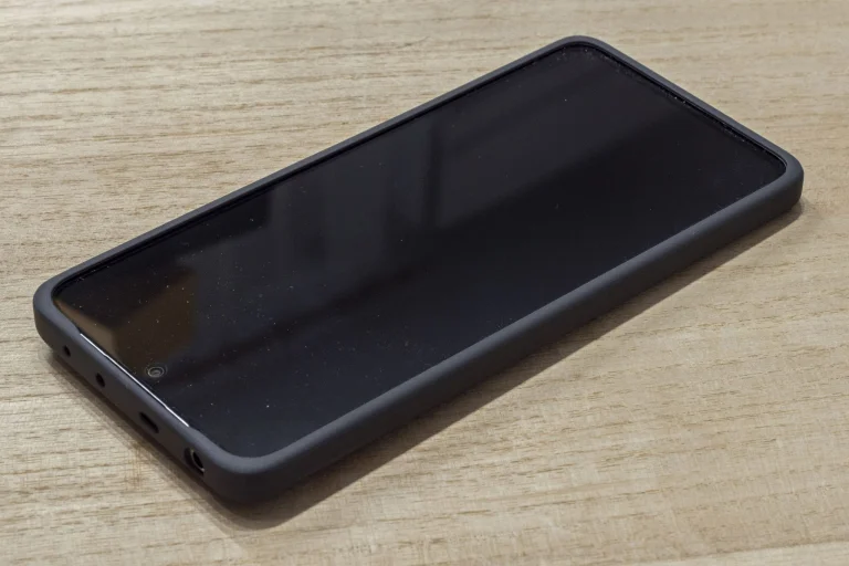 Prueba 7 del teléfono inteligente Poco M5 Pro 11G