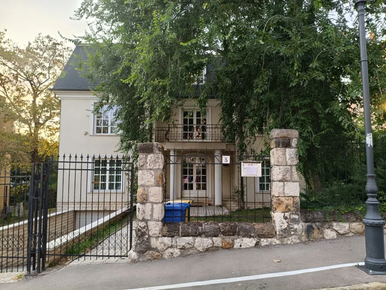 Prueba 7 del teléfono inteligente Poco M5 Pro 41G