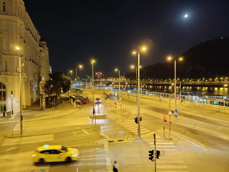 Prueba 7 del teléfono inteligente Poco M5 Pro 57G