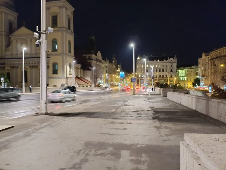 Prueba 7 del teléfono inteligente Poco M5 Pro 58G