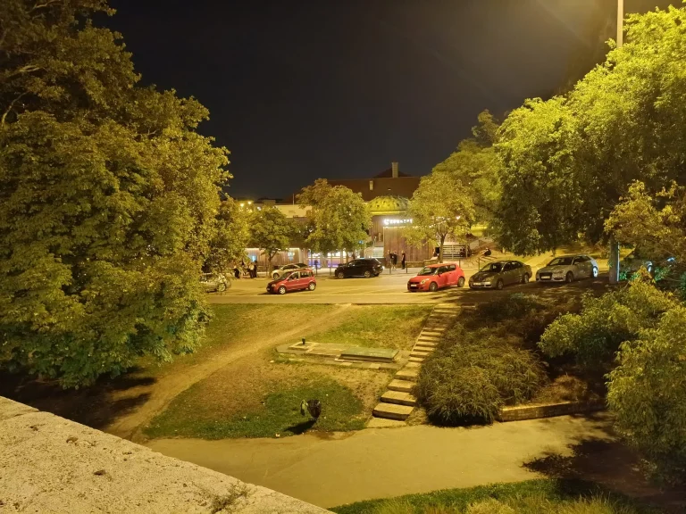 Prueba 7 del teléfono inteligente Poco M5 Pro 61G